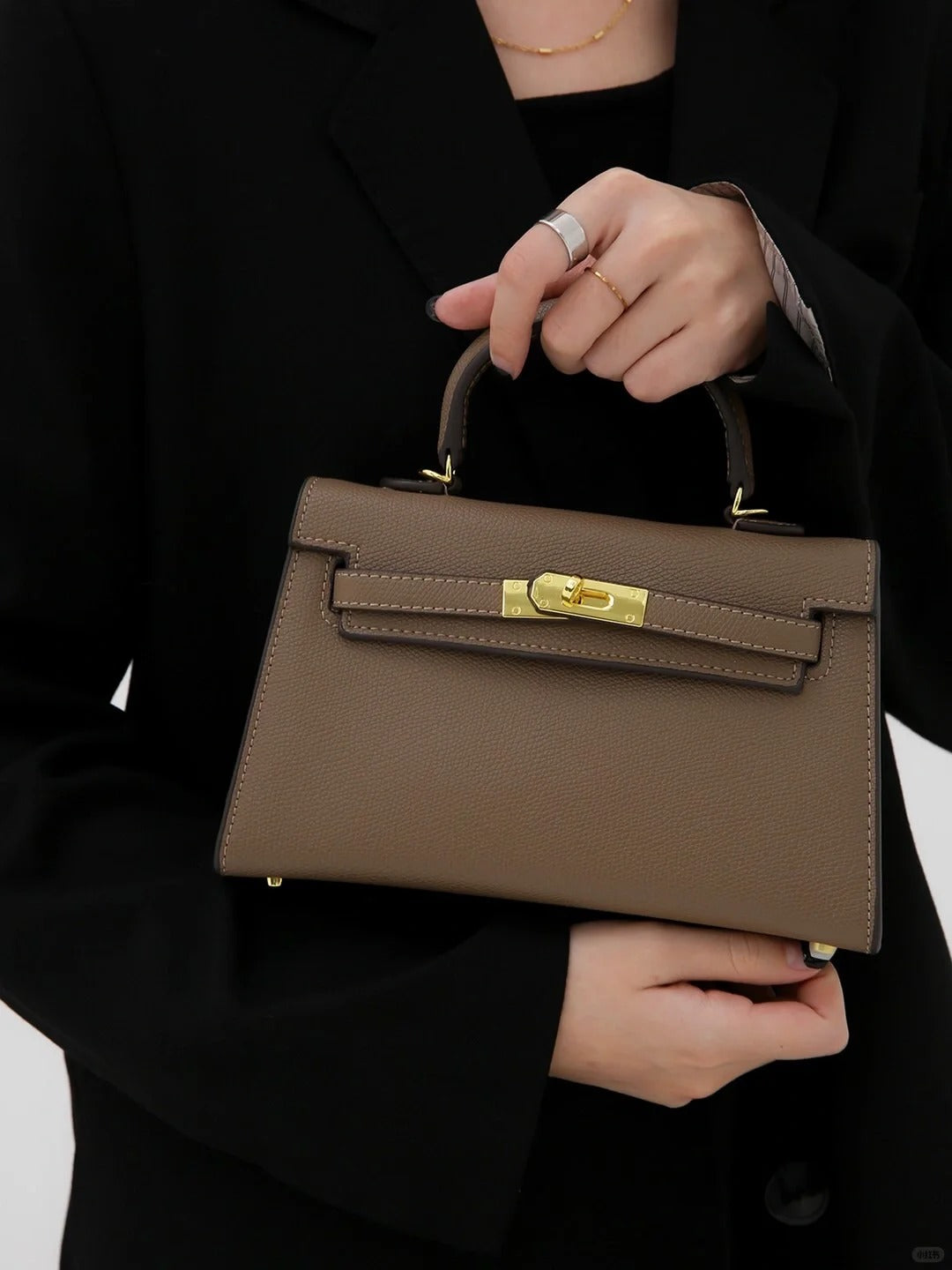 Túi Da Nữ Mini Classic